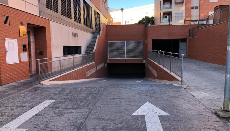 Foto 1 de Garaje en venta en Calle Marruecos, 1, San Luis, Almería