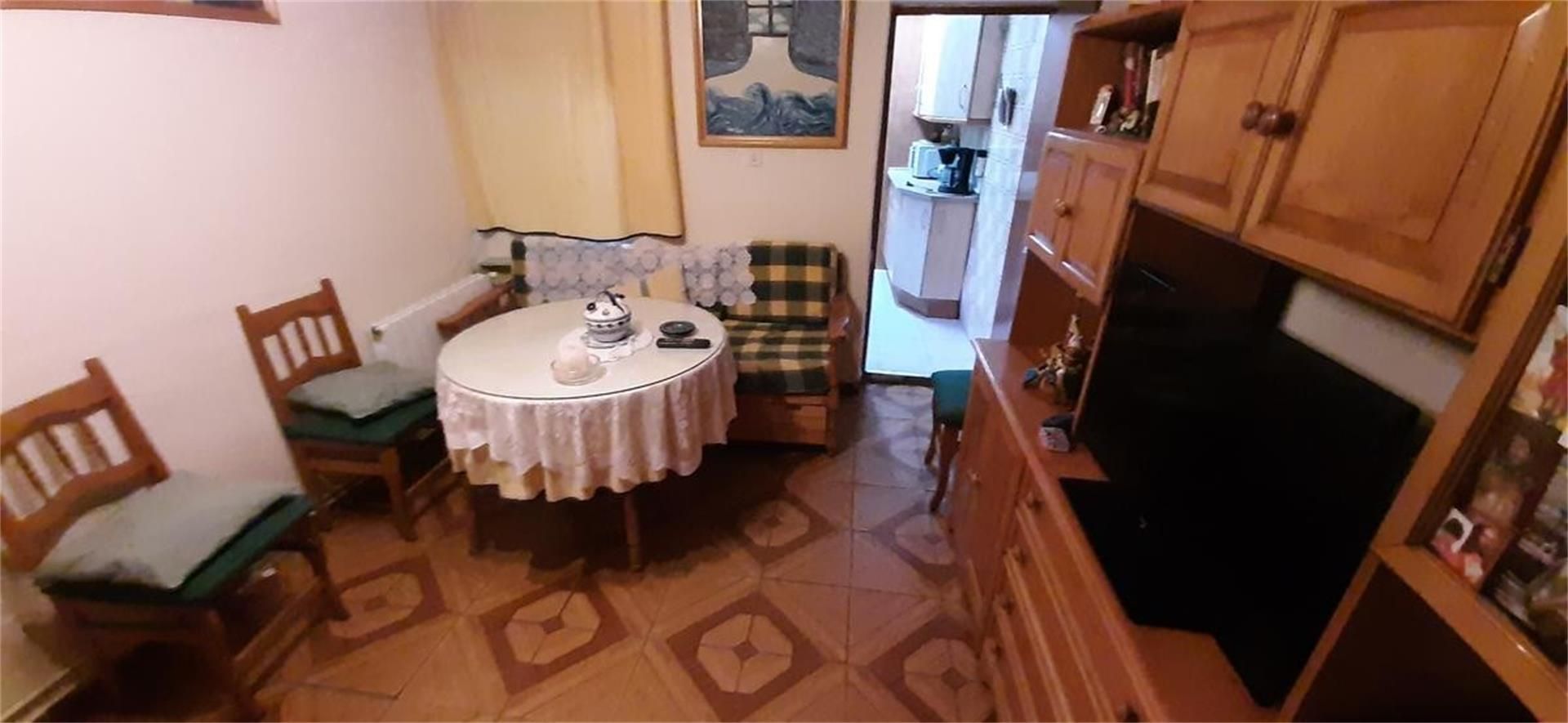 Cuina de Casa adosada en venda en Utrera amb Aire condicionat, Calefacció i Forn