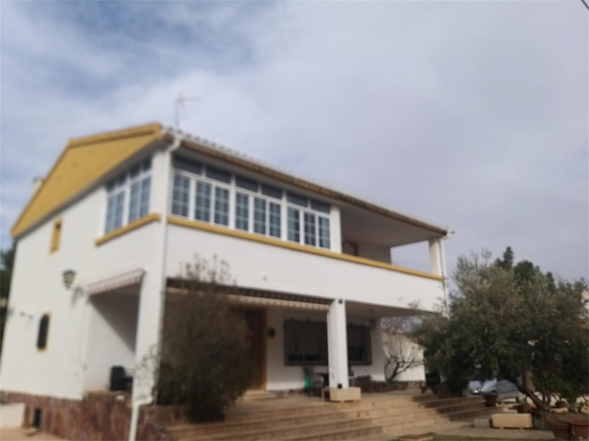 Vista exterior de Casa o xalet en venda en  Albacete Capital amb Terrassa i Balcó