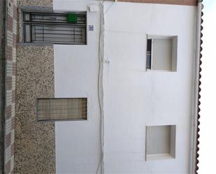 Exterior view of Single-family semi-detached for sale in Almadén  with Terrace