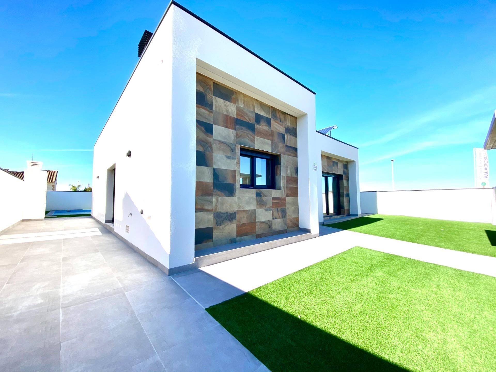 Vista exterior de Casa o xalet en venda en Formentera del Segura amb Aire condicionat i Piscina