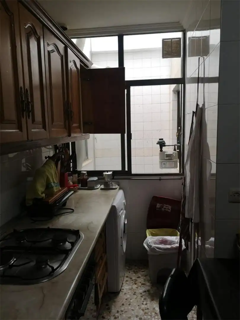 Küche von Wohnung zum Verkauf in Badajoz Capital mit Terrasse und Balkon