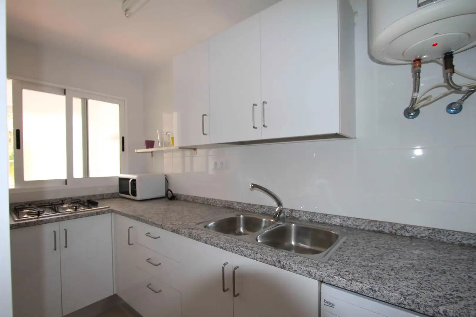 Apartments for rent in Street Avenida del Papa Luna, 10, Playa Norte Apartments for rent in Street Avenida del Papa Luna, 10, Playa Norte