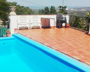 Swimming pool of Constructible Land for sale in Cazorla