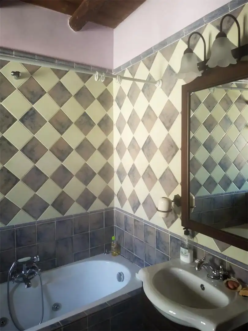 Bathroom of Houses for sale in Segura de la Sierra  with Air Conditioner, Heating and Terrace
