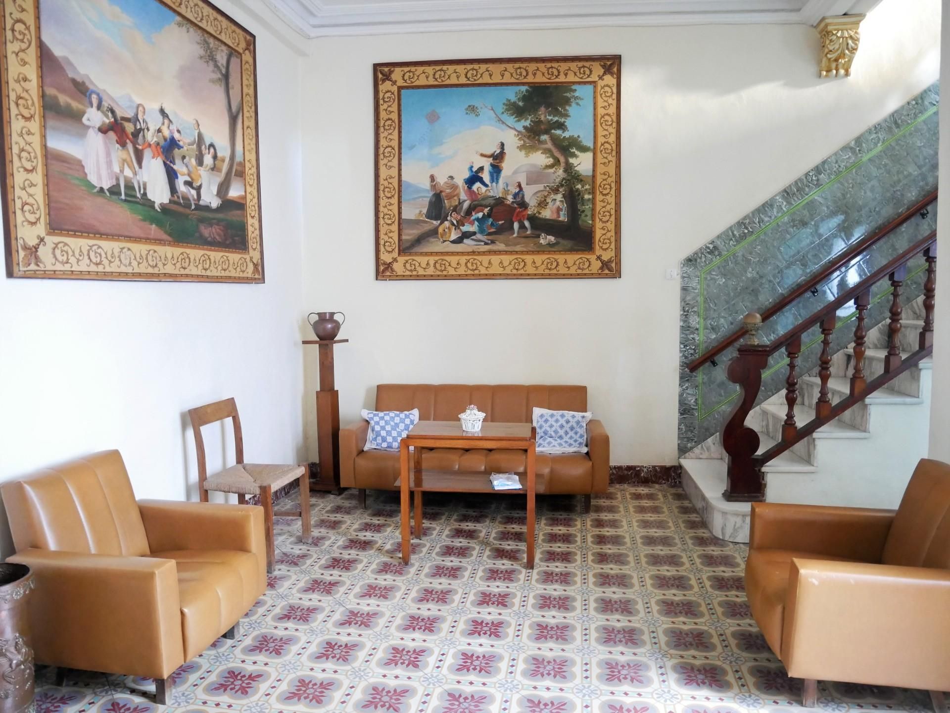 Sala de estar de Finca rústica en venta en Ubrique con Terraza y Balcón
