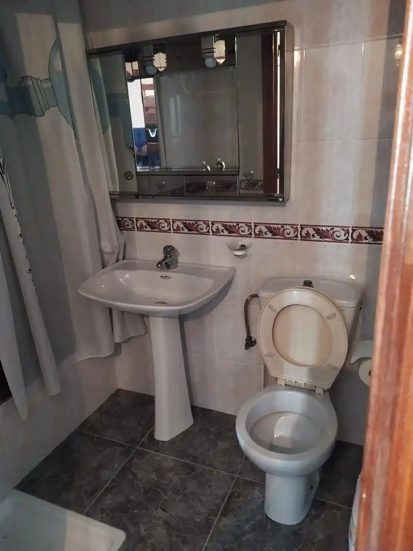 Bany de Casa o xalet en venda en Fuensanta de Martos amb Terrassa i Balcó