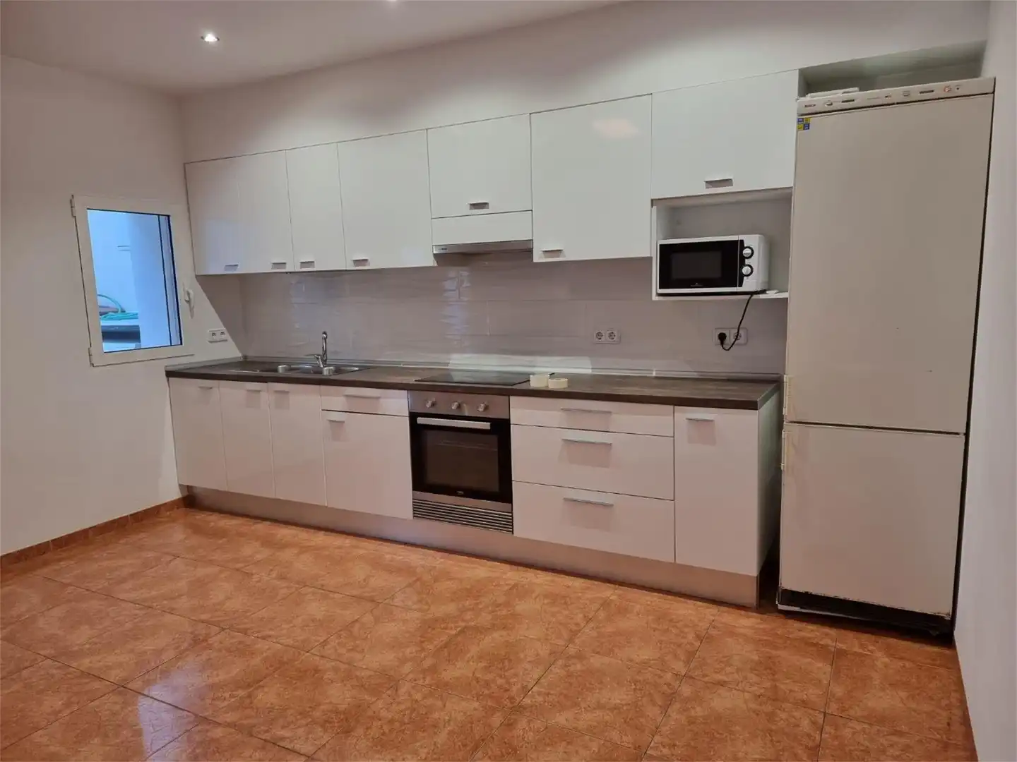 Flat for sale in Carrer Verge de Pallerols, 16, La Sénia Kitchen of Flat for sale in La Sénia with Air Conditioner, Terrace and Balcony