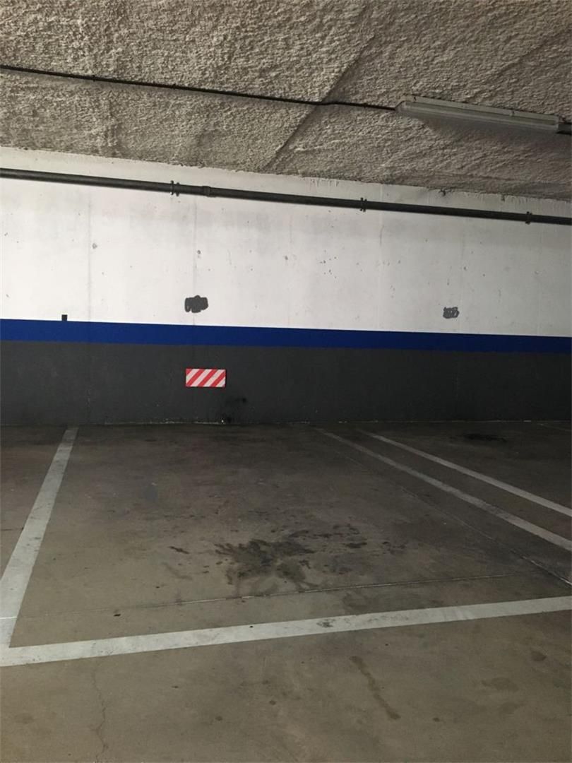 Aparcament de Garatge en venda en  Madrid Capital