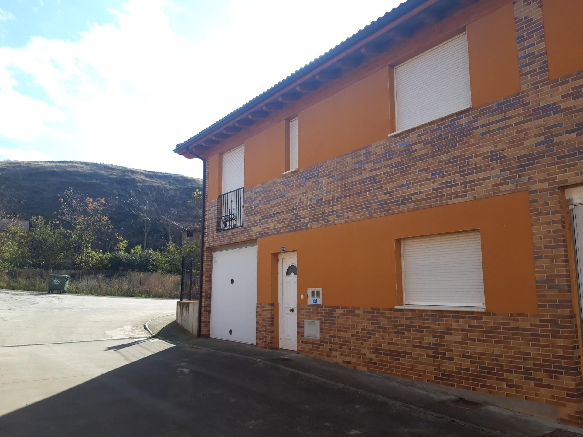 Exterior view of Single-family semi-detached for sale in Herramélluri