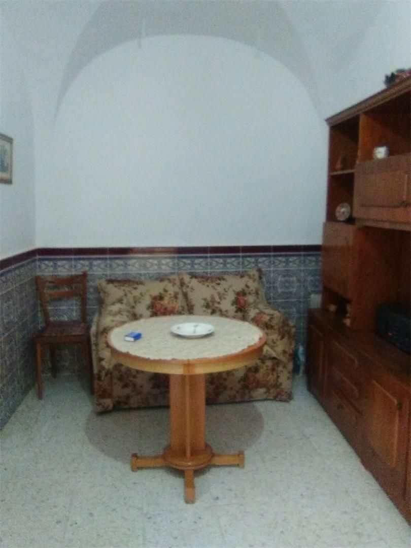 Sala d'estar de Planta baixa en venda en Logrosán amb Calefacció, Moblat i Forn