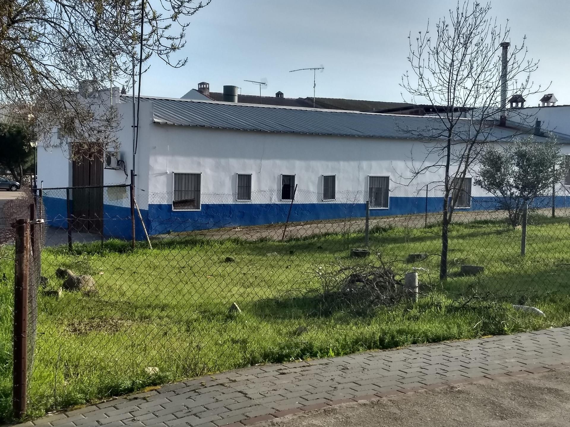 Exterior view of Land for sale in Valencia de las Torres