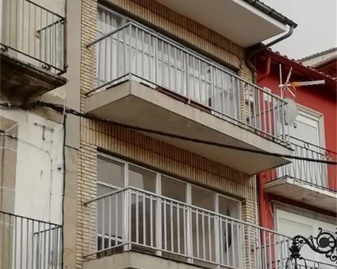 Dúplex en venta en Plaza Puerta de Ávila, Béjar, Salamanca - imagen 1 Foto 1 de Dúplex en venta en Plaza Puerta de Ávila, Béjar, Salamanca