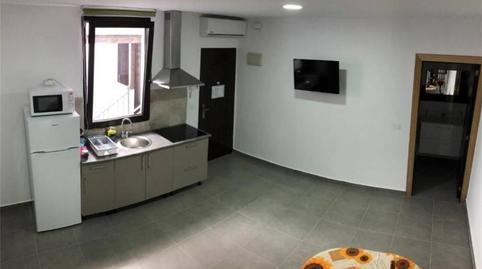 Photo 3 of Flat for sale in Calle Sargento Vaillo, 22, Mercado, Alicante / Alacant