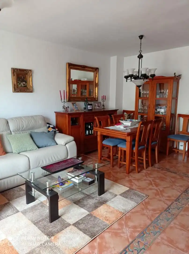 Comedor de Casa adosada en venta en Náquera con Aire acondicionado, Calefacción y Jardín privado