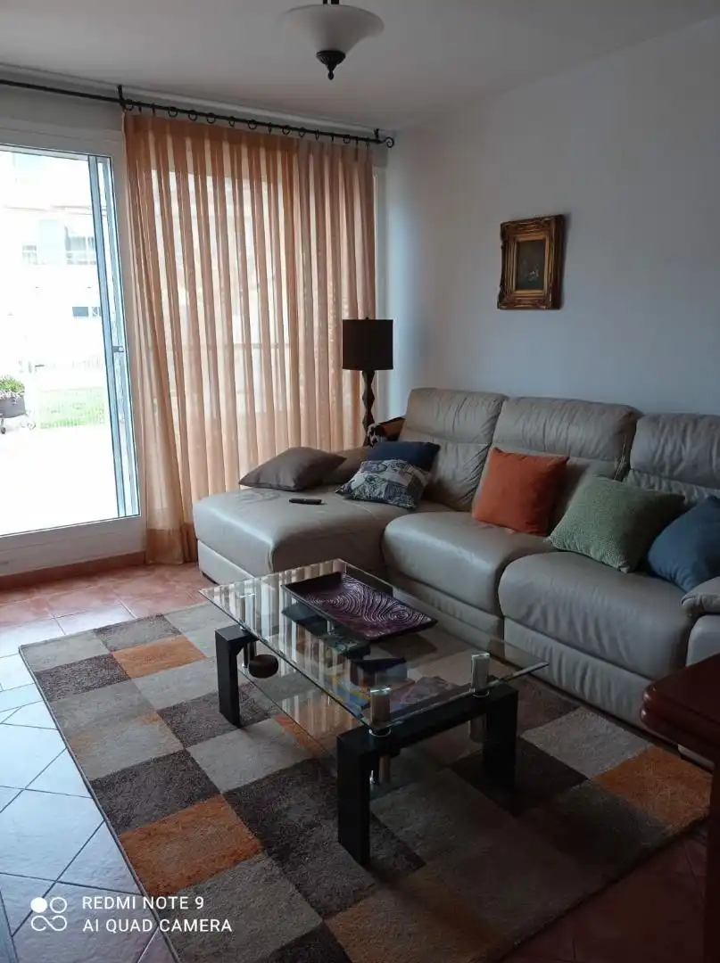 Sala de estar de Casa adosada en venta en Náquera con Aire acondicionado, Calefacción y Jardín privado