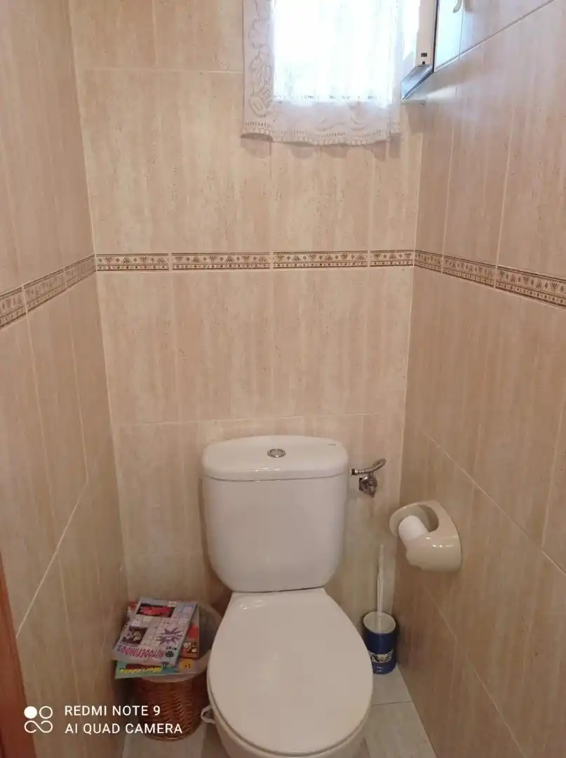 Baño de Casa adosada en venta en Náquera con Aire acondicionado, Calefacción y Jardín privado