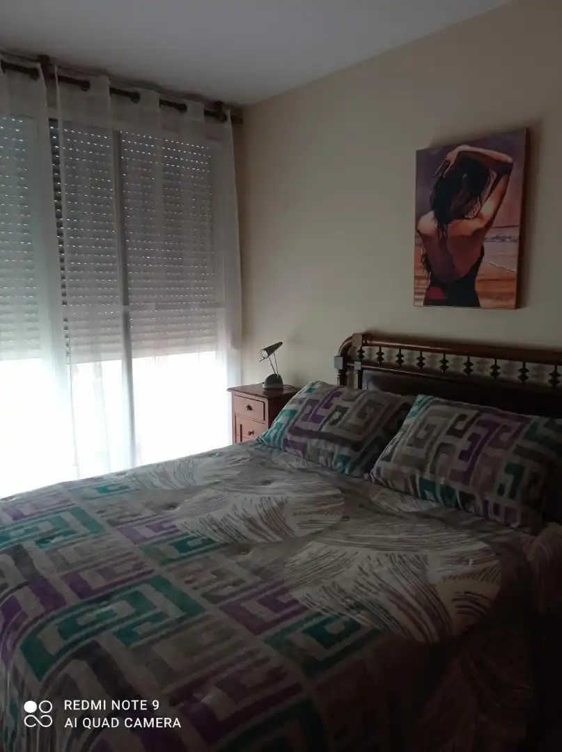 Habitación de Casa adosada en venta en Náquera con Aire acondicionado, Calefacción y Jardín privado