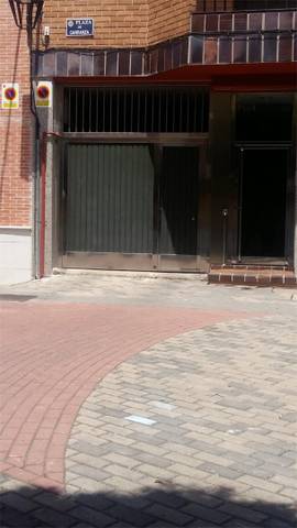 Garaje en Alquiler en Plaza Carranza, 1 en San Pablo - San Nicolás