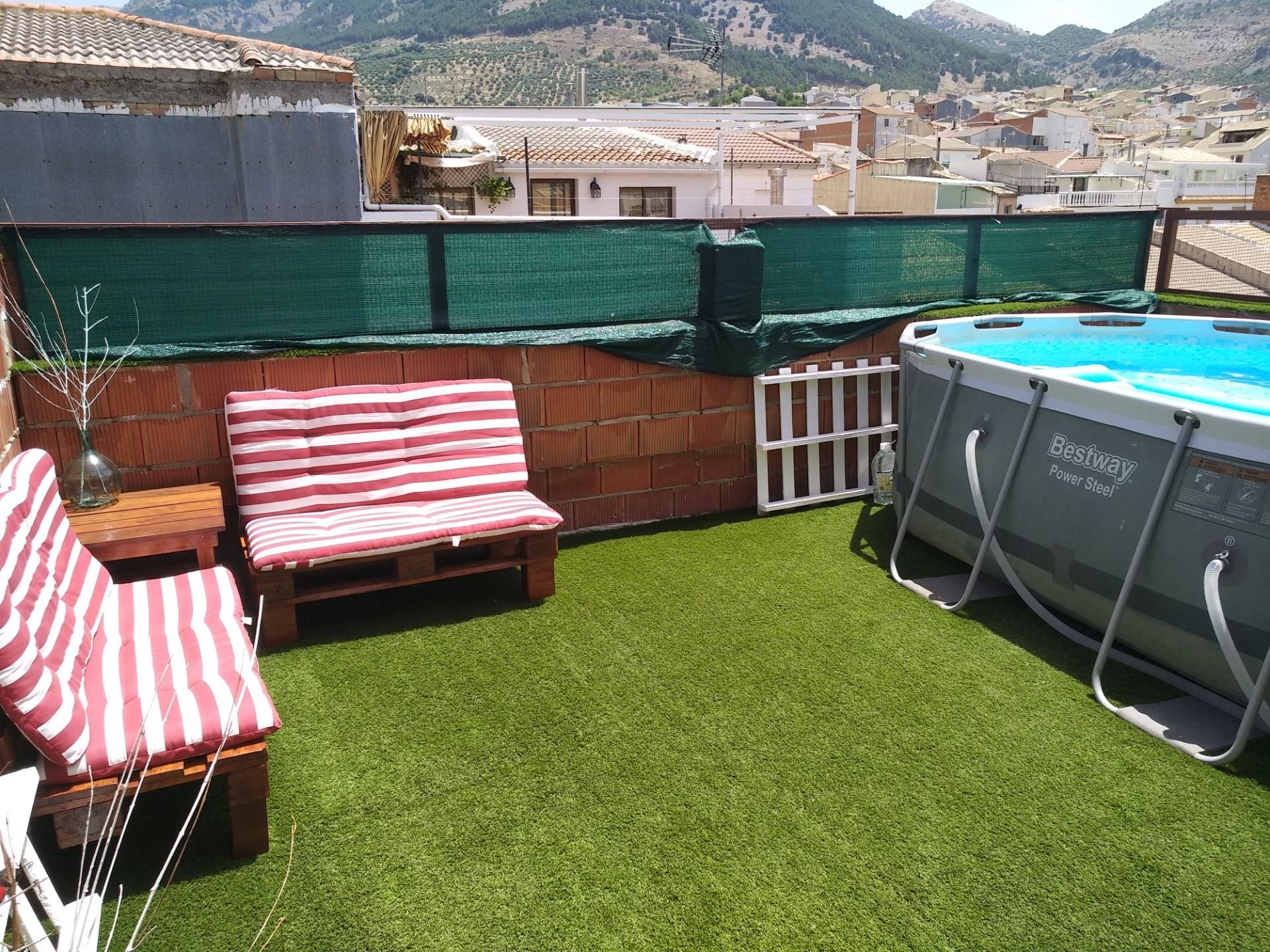 Terrassa de Casa adosada en venda en Valdepeñas de Jaén amb Terrassa, Traster i Piscina
