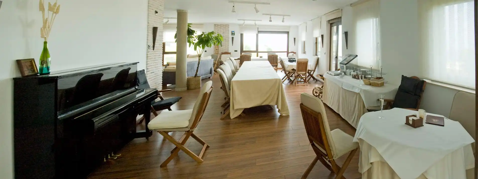 Dining room of Houses for sale in Foz  with Air Conditioner, Heating and Private garden