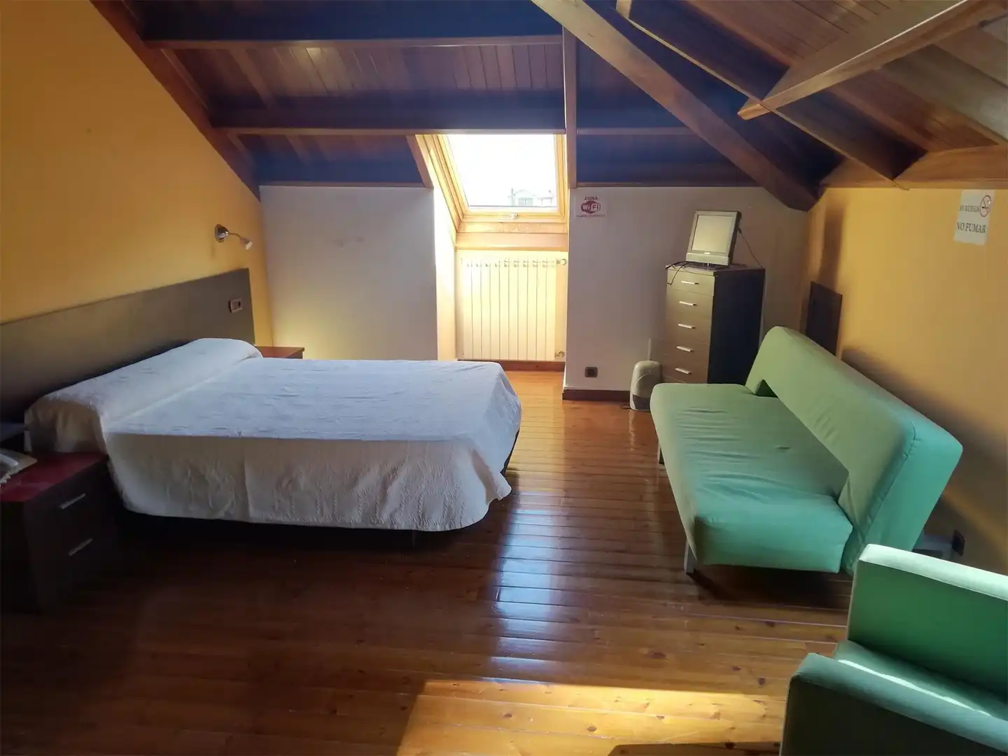 Bedroom of Houses for sale in Foz  with Air Conditioner, Heating and Private garden