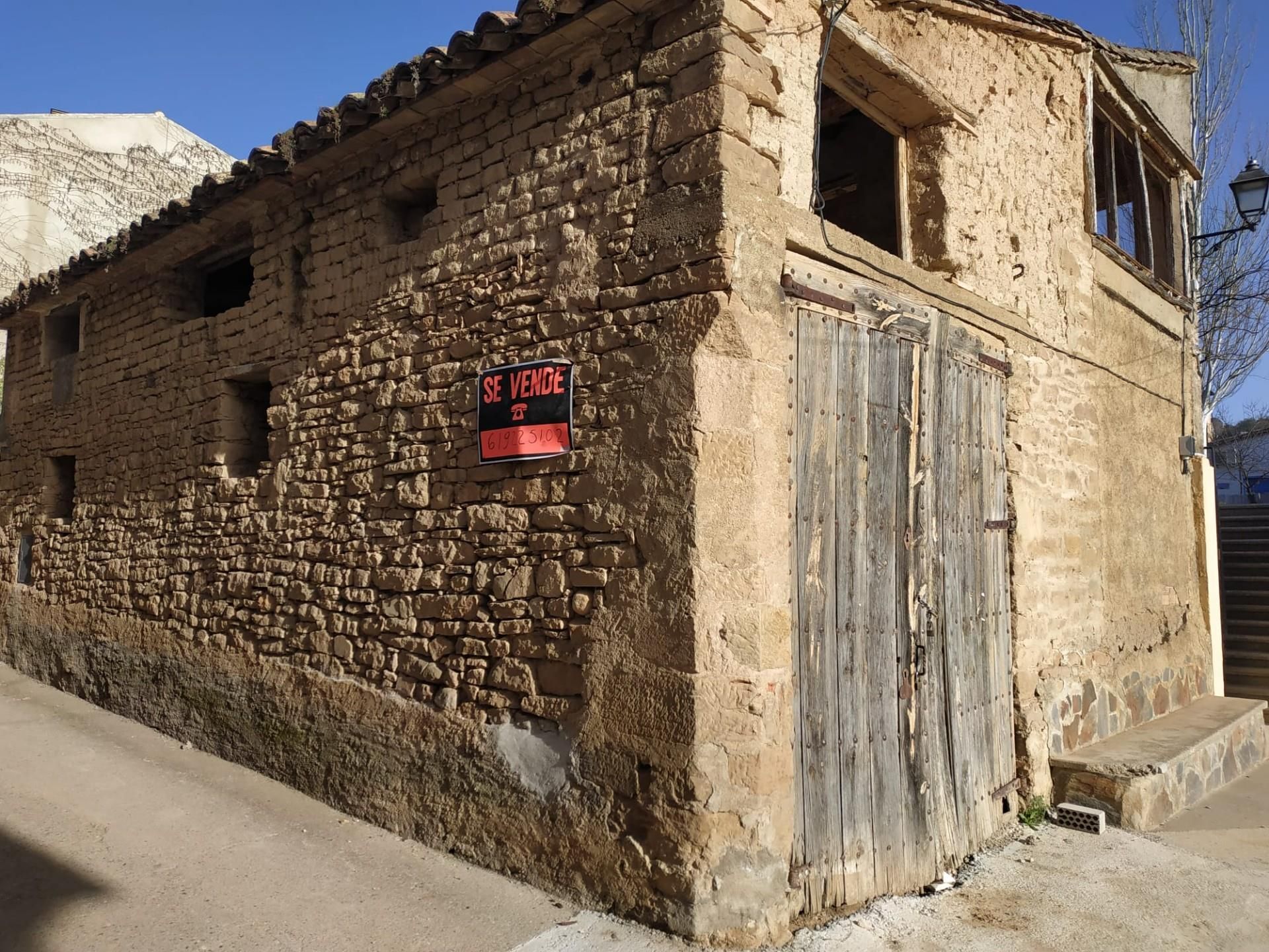 Vista exterior de Dúplex en venda en Santa María de Dulcis amb Jardí privat, Traster i Aparcament comunitari