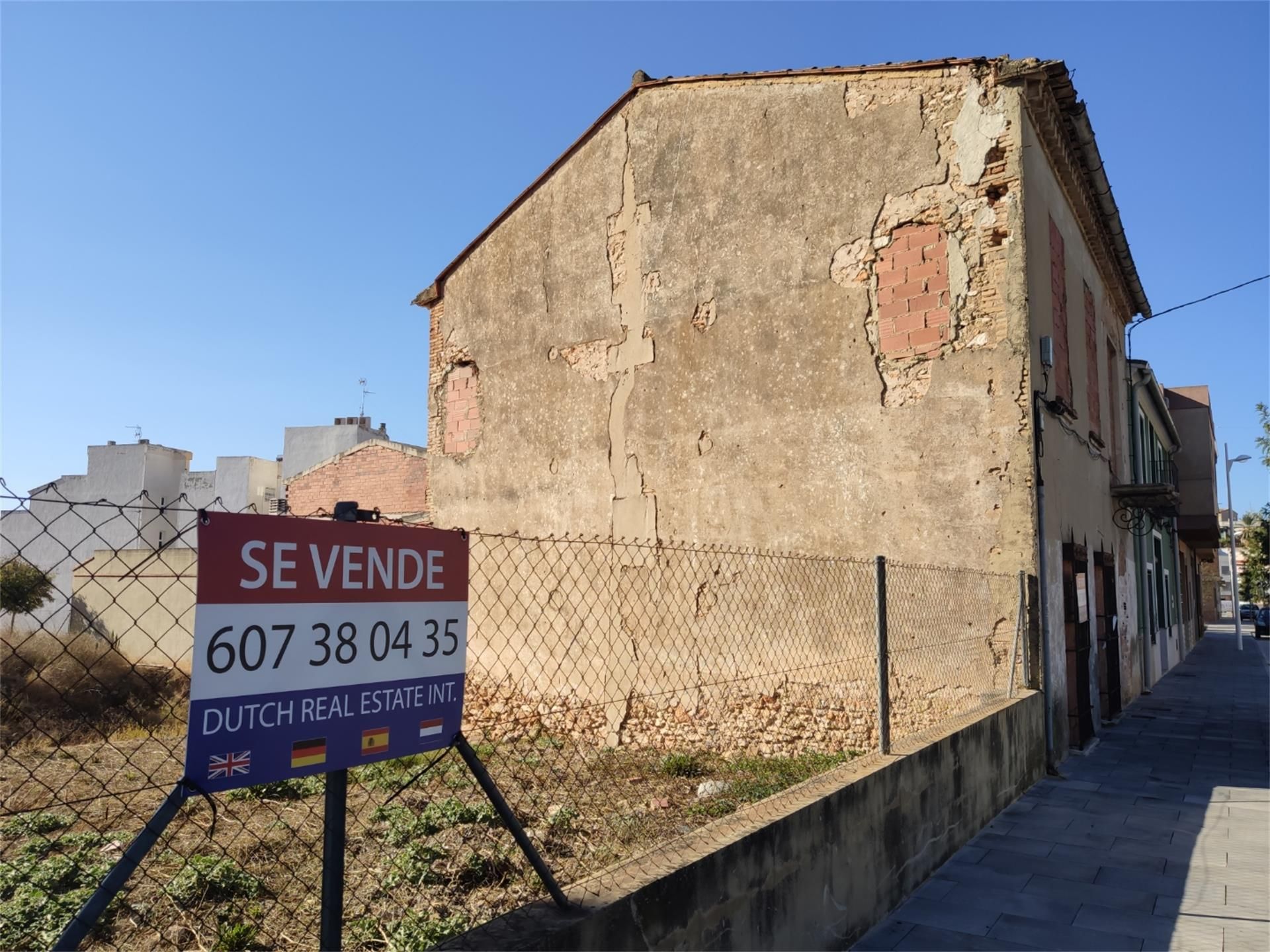 Country house for sale in Montserrat  with Private garden and Terrace