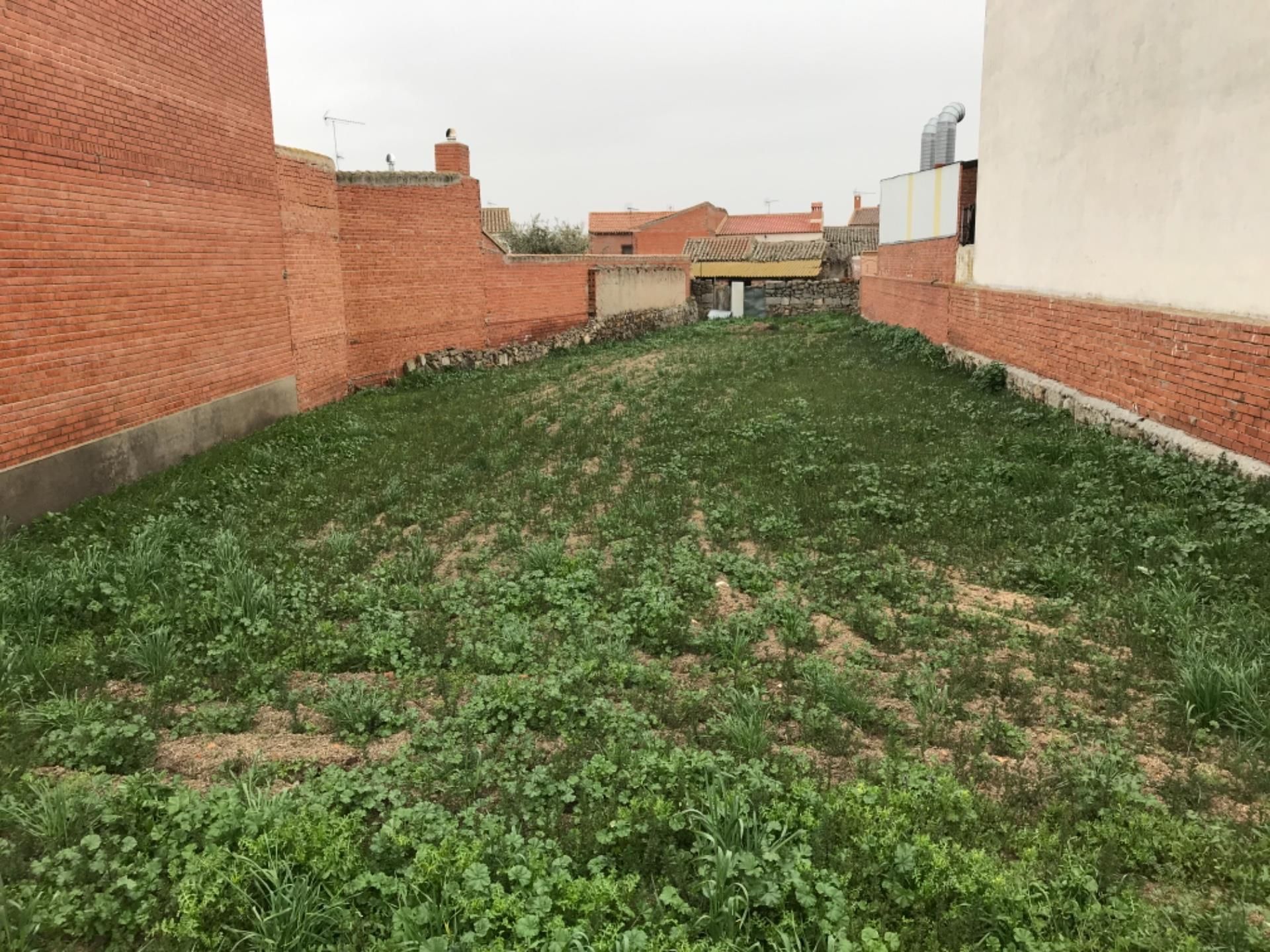 Exterior view of Single-family semi-detached for sale in Menasalbas