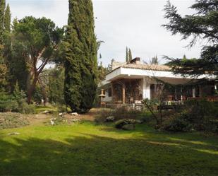 Vista exterior de Casa o xalet en venda en Torrelodones amb Terrassa i Piscina