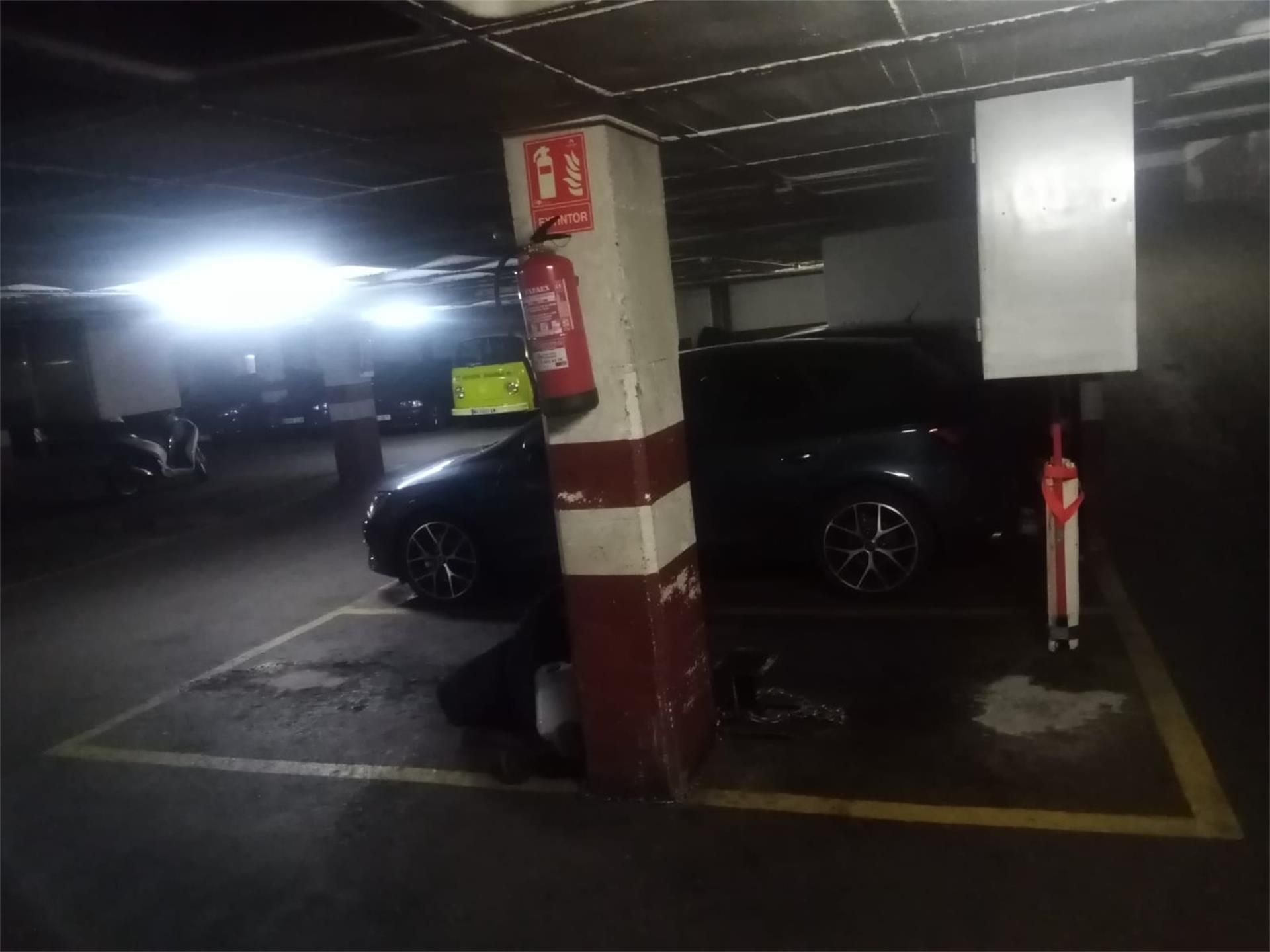 Aparcament de Garatge en venda en L'Hospitalet de Llobregat