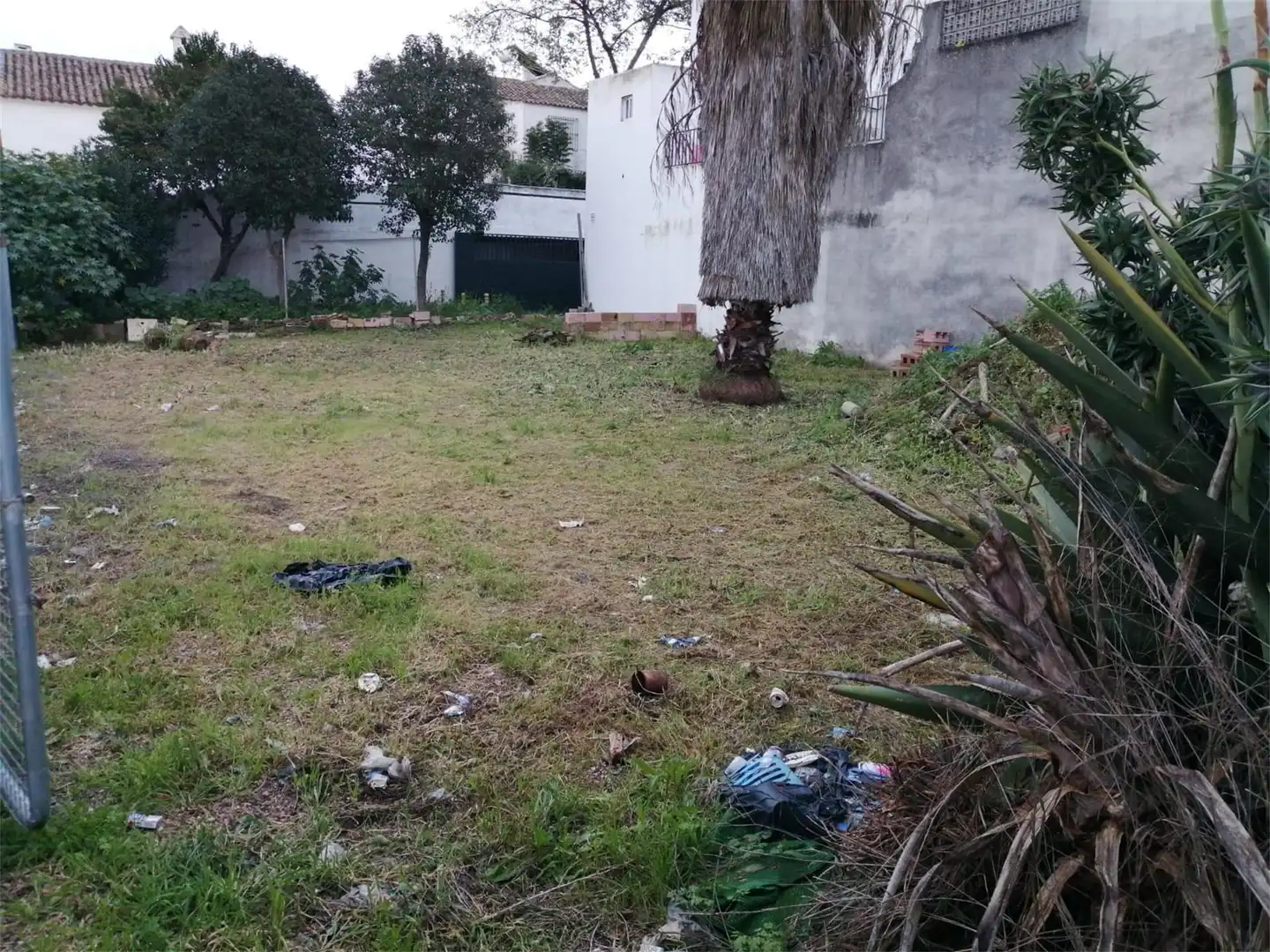 Terreno en venta en Calle San Juan de Aznalfarache, 46, Hacienda - La Cartuja Terreno en venta en Tomares