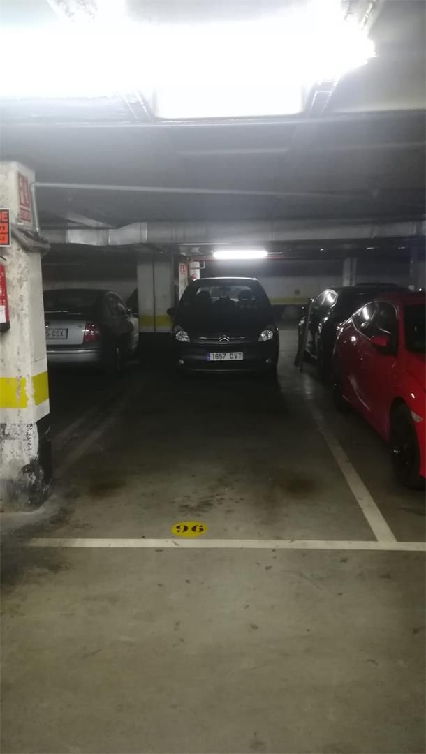 Aparcament de Garatge en venda en Coslada