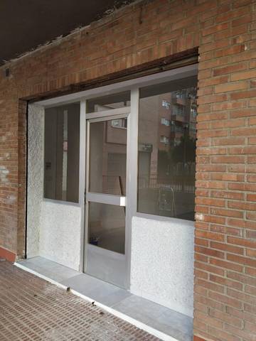 Local comercial en Venta en Calle Vicente Aleixandre en Infante Juan Manuel