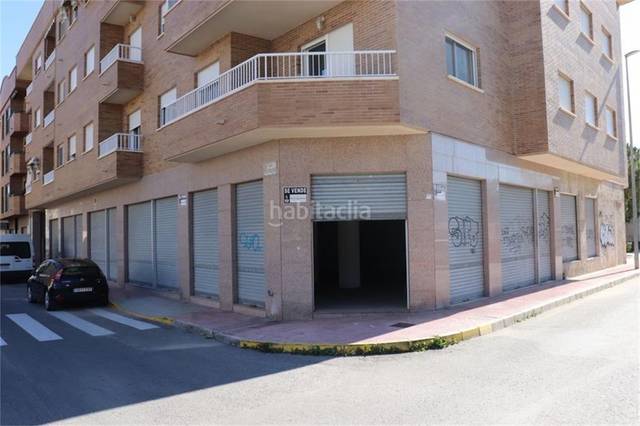 Local comercial en Venta en Calle Adolfo Cardona Pascual en Callosa de Segura