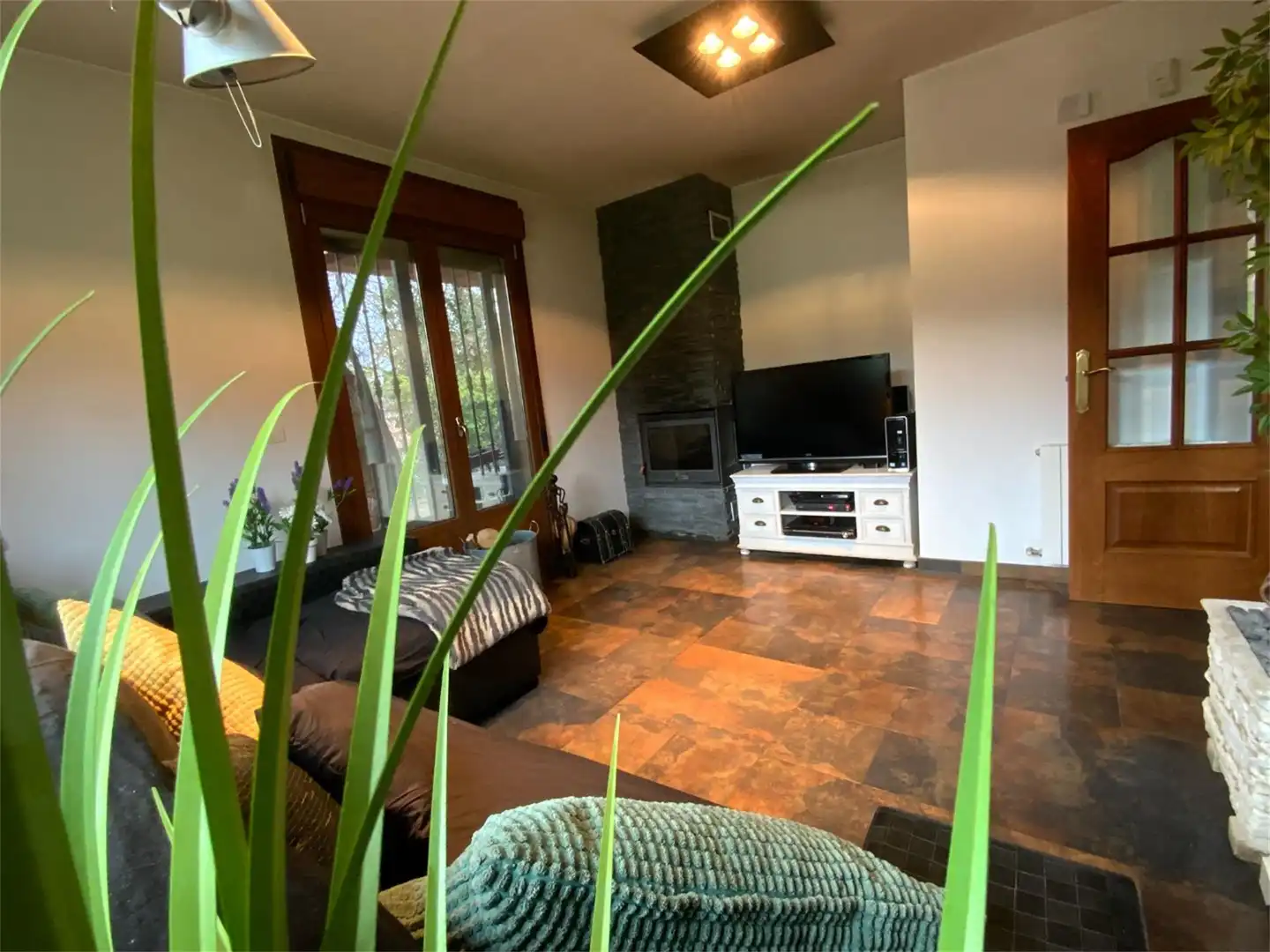 Houses for sale in Erriberagoitia / Ribera Alta Living room of Houses for sale in Erriberagoitia / Ribera Alta with Balcony