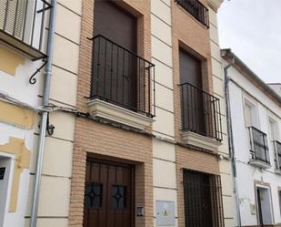 Exterior view of Duplex to rent in Montilla  with Air Conditioner