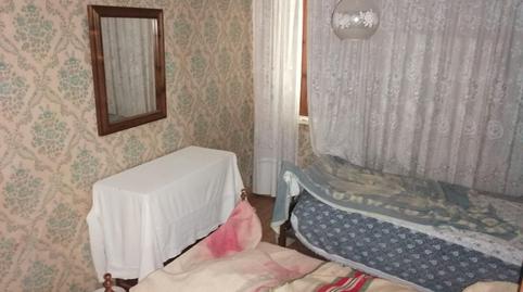 Foto 5 de Casa adosada en venda a Calle Puente, 10, Villaturiel, León