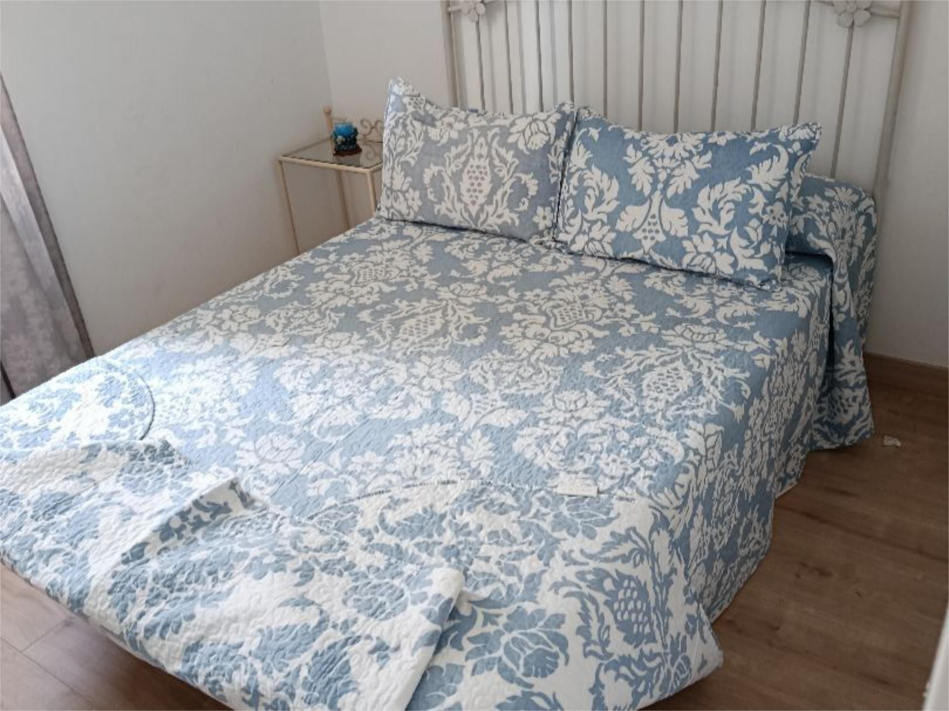 Bedroom of Flat to rent in Barreiros  with Parquet flooring, Furnished and Oven