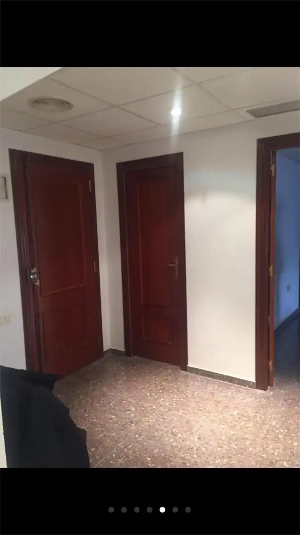 Oficina de alquiler en Plaza de la Libertad, Zona Avenida al Vedat Oficina de alquiler en Torrent