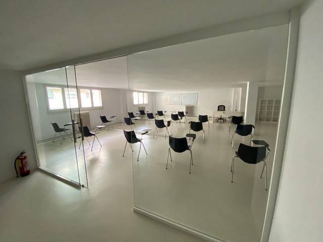 Local comercial en Alquiler en Carrer de Gomis, 38 en Vallcarca i els Penitents