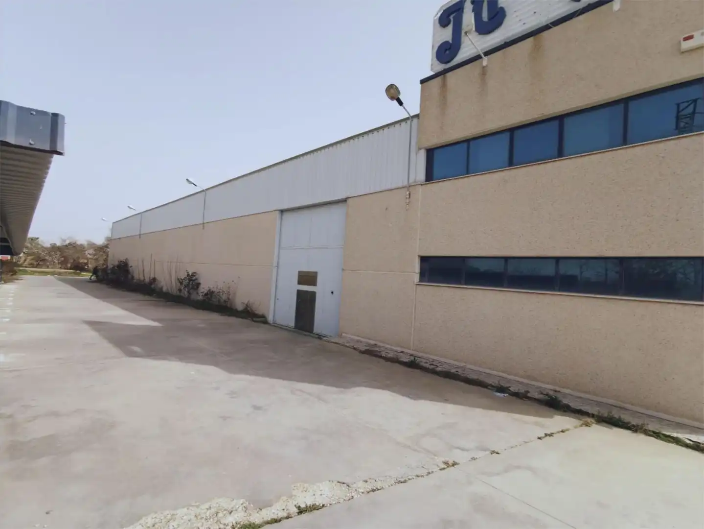 Büro zur Miete in Carretera de Madrid a Ciudad Real, Orgaz Außenansicht von Büro zur Miete in Orgaz