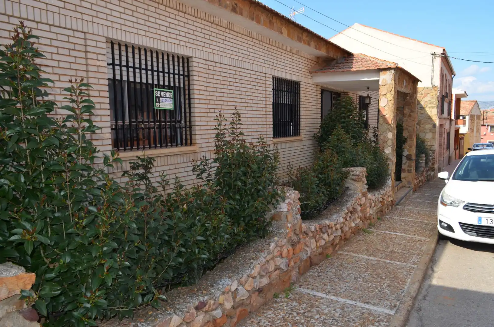 Planta baixa en venda a Calle Eugenio García, 8, Porzuna Vista exterior de Planta baixa en venda en Porzuna amb Calefacció, Jardí privat i Terrassa