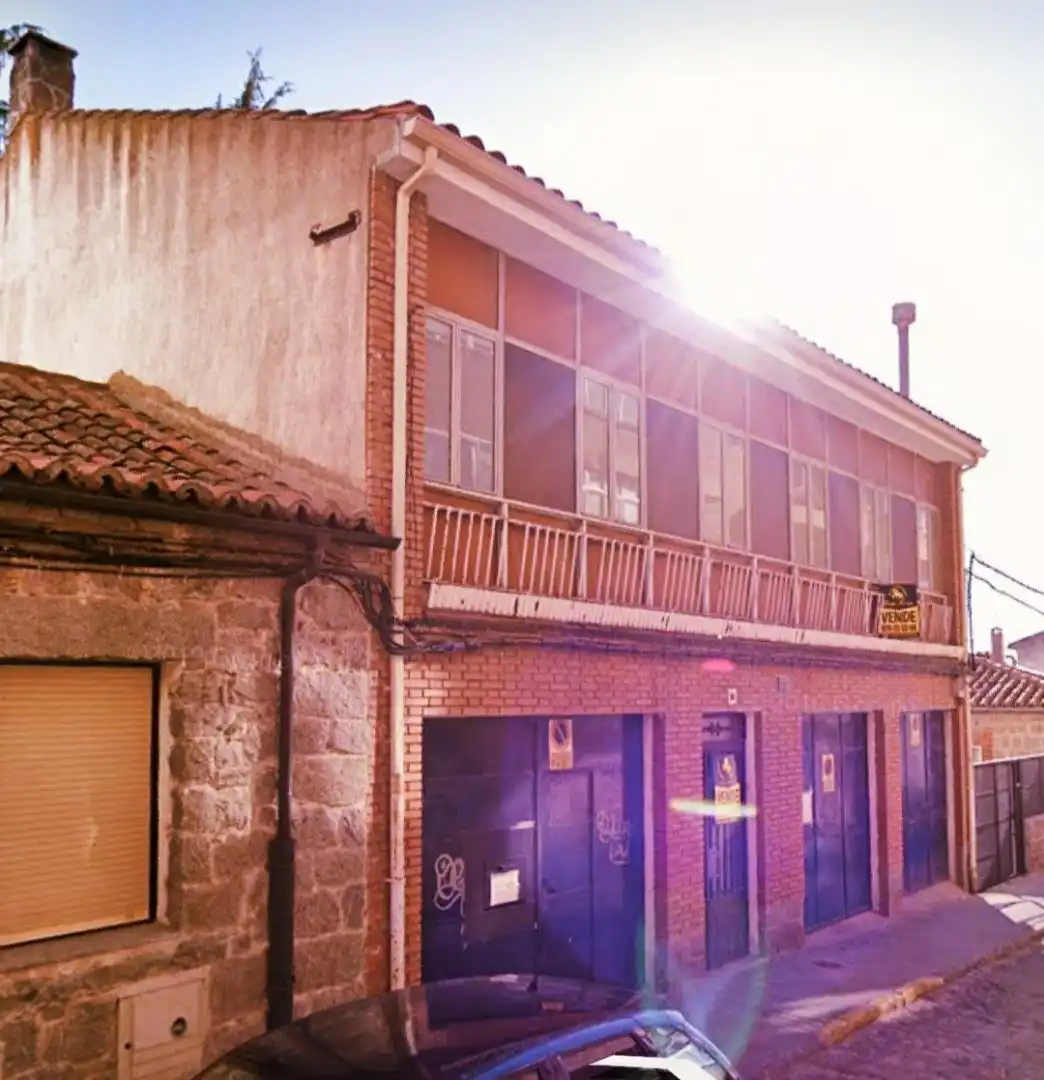 Casa o xalet en venda a Calle Cardenal Cisneros, 10, Santo Tomás Vista exterior de Casa o xalet en venda en Ávila Capital amb Terrassa i Balcó