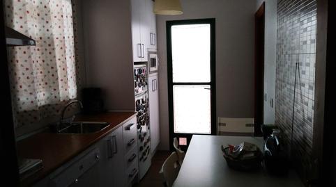 Foto 2 de Casa adosada en venda a Ronda de la Independencia, Valdelacalzada, Badajoz