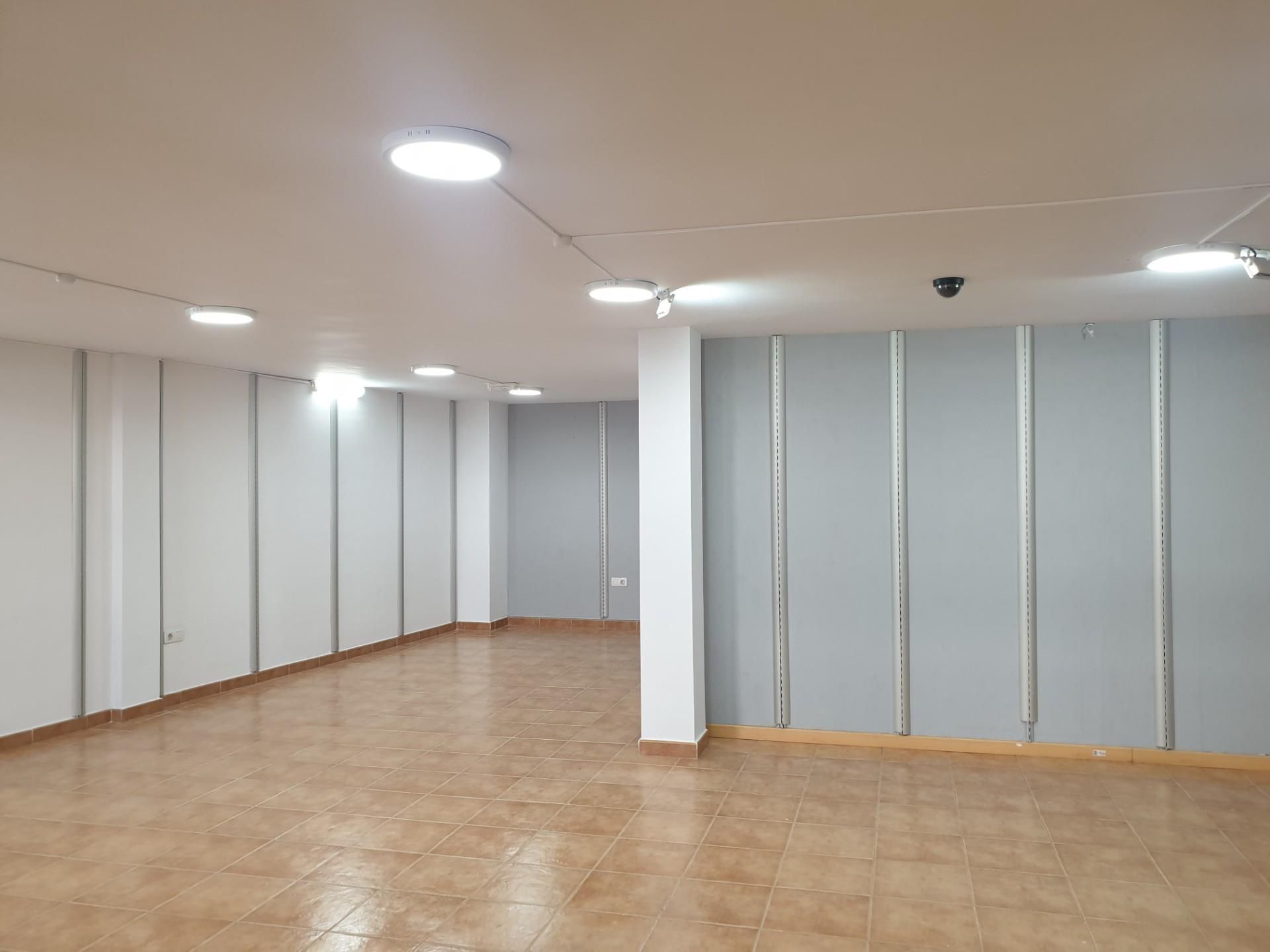 Industrial buildings for sale in Arrecife  with Air Conditioner