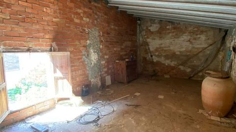 Casa adosada en venta en Avenida Constitución, 110, Chella, Valencia - imagen 2 Foto 2 de Casa adosada en venta en Avenida Constitución, 110, Chella, Valencia