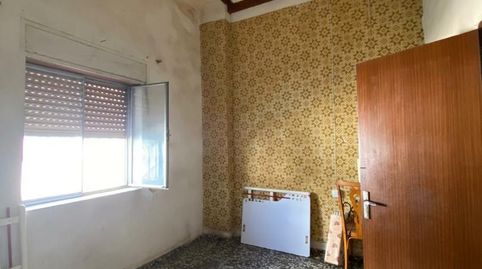 Casa adosada en venta en Avenida Constitución, 110, Chella, Valencia - imagen 3 Foto 3 de Casa adosada en venta en Avenida Constitución, 110, Chella, Valencia