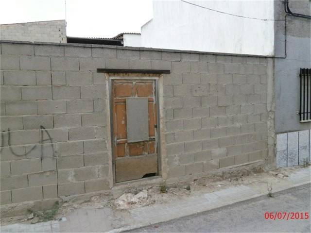 Terreno en Venta en Calle Montoya, 5 en Las Pedroñeras