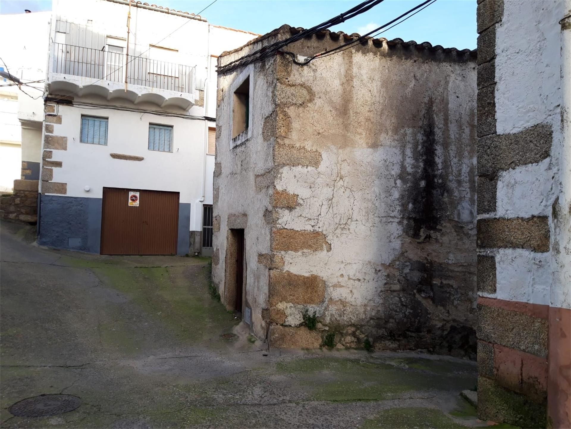 Vista exterior de Casa adosada en venda en Eljas